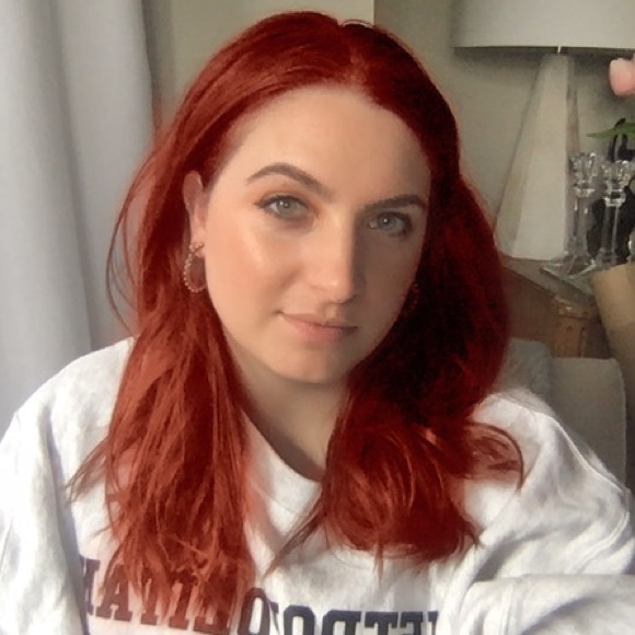 Meet your Posher, Daphne - Picture 1 of 1